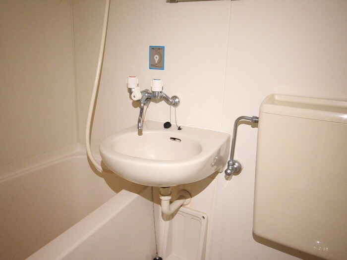 シャトーレ三栄３の物件内観写真