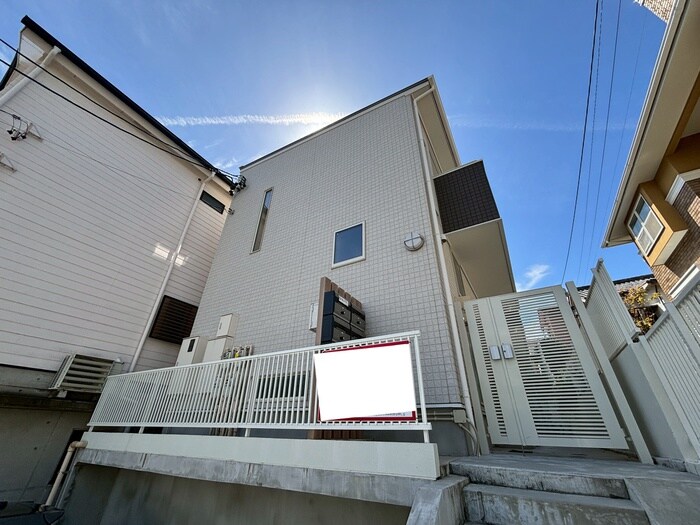 ボンヌール川名の物件外観写真