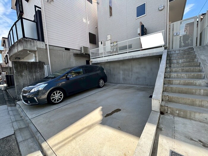 ボンヌール川名の物件外観写真