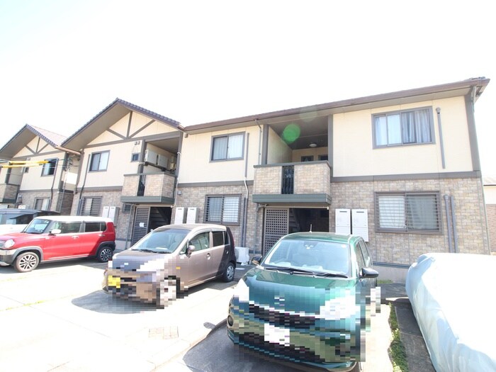 レクサスＢの物件外観写真