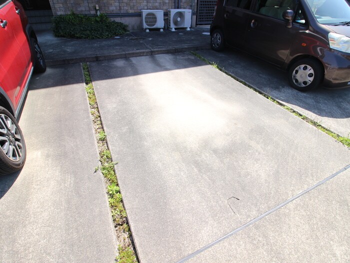 レクサスＢの物件外観写真