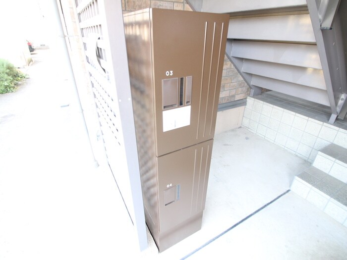 レクサスＢの物件外観写真