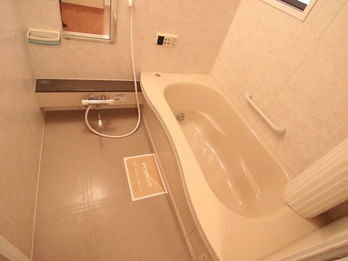 レクサスＢの物件内観写真