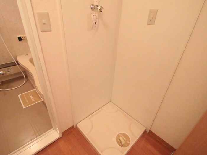 レクサスＢの物件内観写真