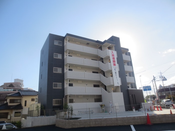 パーシモンの物件外観写真