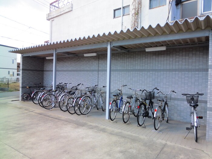 ルミエ－ル長良の物件外観写真