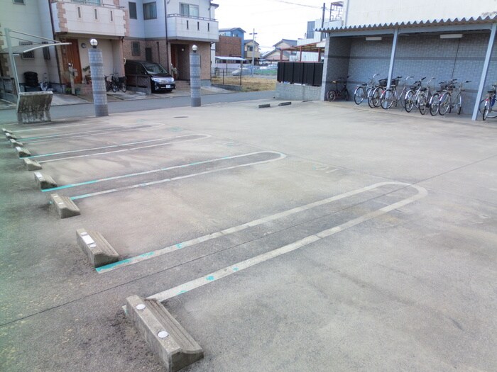 ルミエ－ル長良の物件外観写真