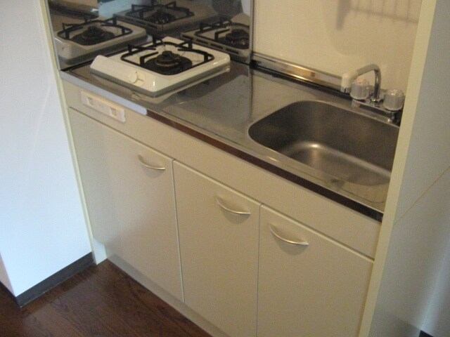 ルミエ－ル長良の物件内観写真