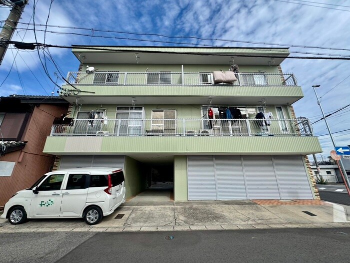 伊藤ビルの物件外観写真