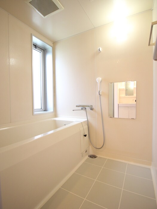 サンロ－ズ本町の物件内観写真