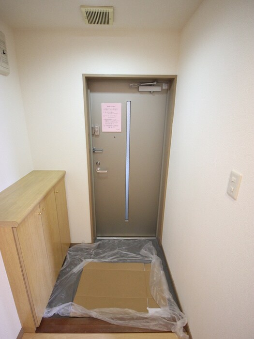 サンロ－ズ本町の物件内観写真