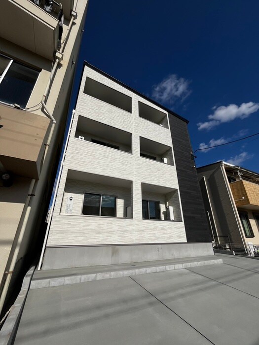 スターブル野並の物件外観写真