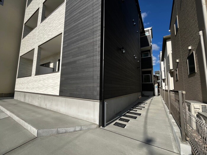 スターブル野並の物件外観写真