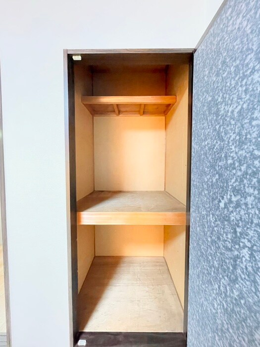 ラ・モンタ－ニュの物件内観写真