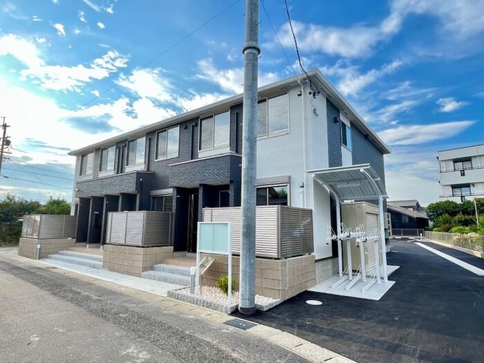 ブリスフォートの物件外観写真