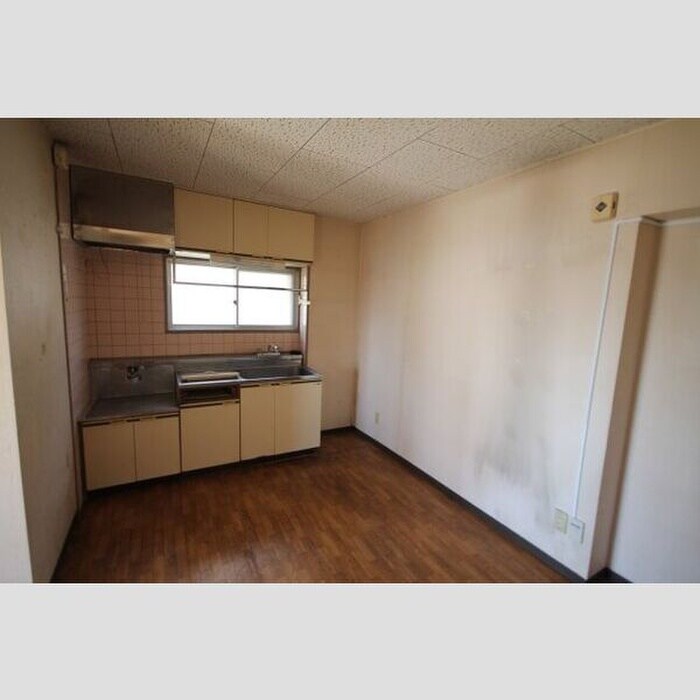 ハイツ森鷹2番館の物件内観写真