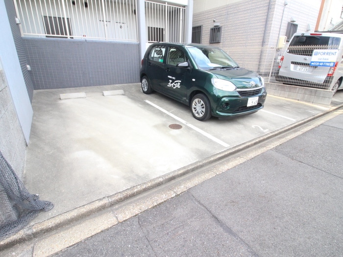 グランフルールの物件外観写真