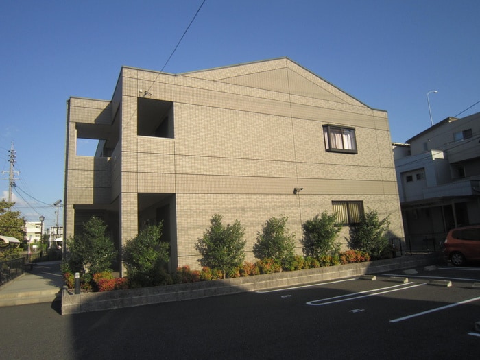 ガーデン池花の物件外観写真