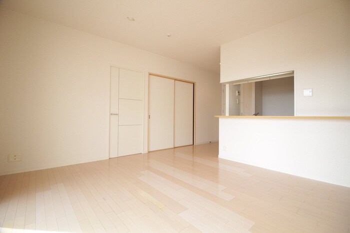 スクエア名古屋港の物件内観写真