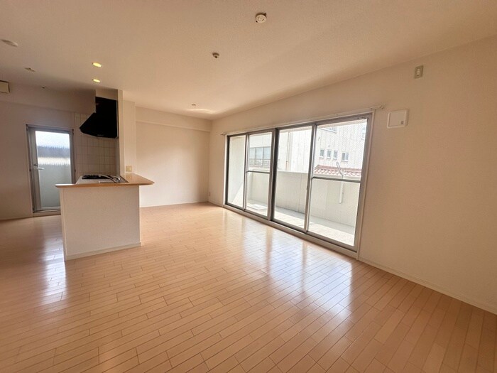 スクエア名古屋港の物件内観写真