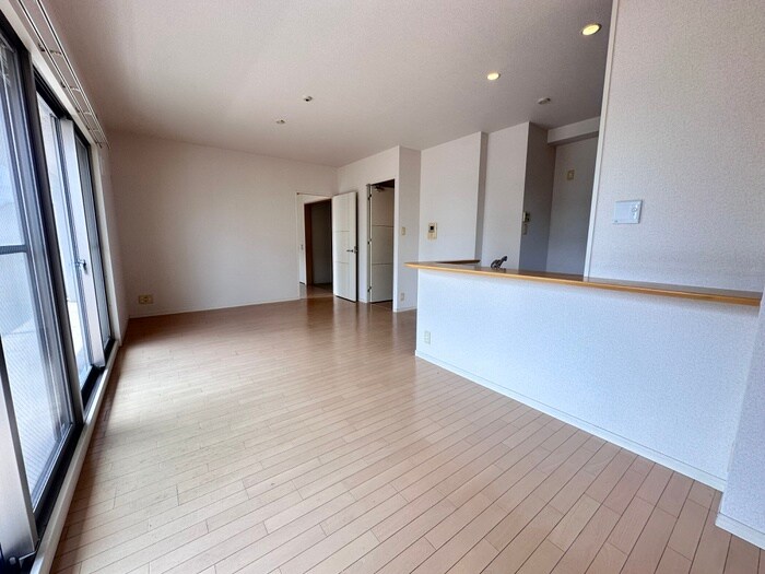 スクエア名古屋港の物件内観写真