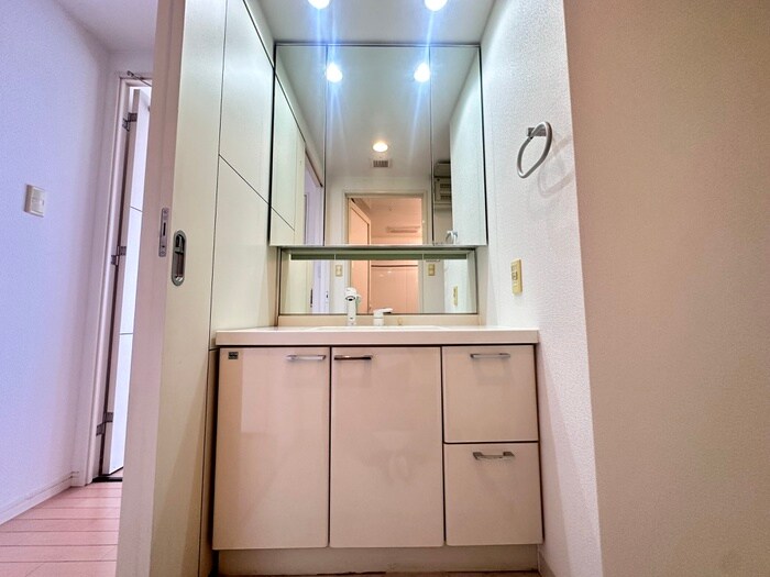 スクエア名古屋港の物件内観写真