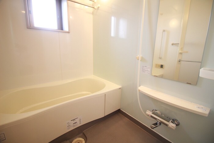 スクエア名古屋港の物件内観写真