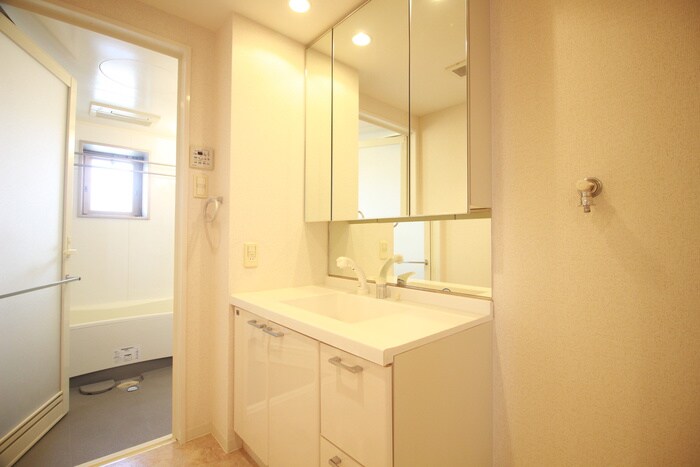 スクエア名古屋港の物件内観写真