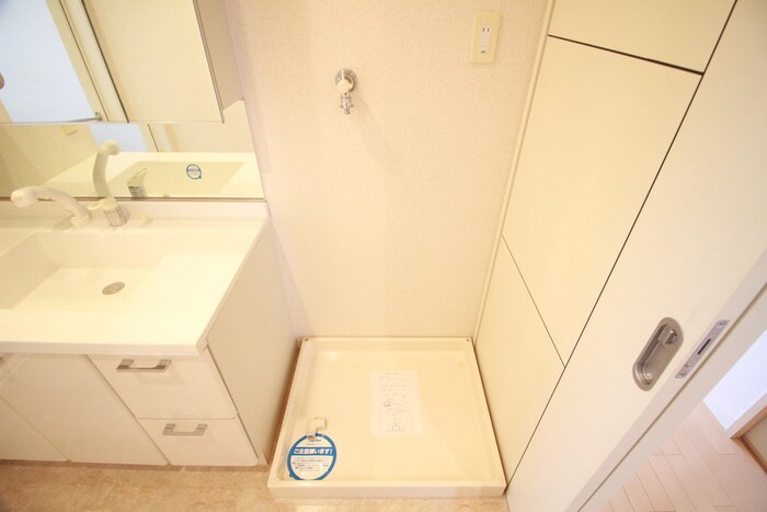 スクエア名古屋港の物件内観写真