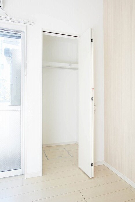 シャマー・ウィラの物件内観写真