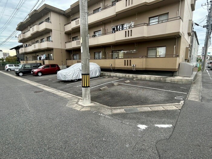 サンライズ城前の物件外観写真