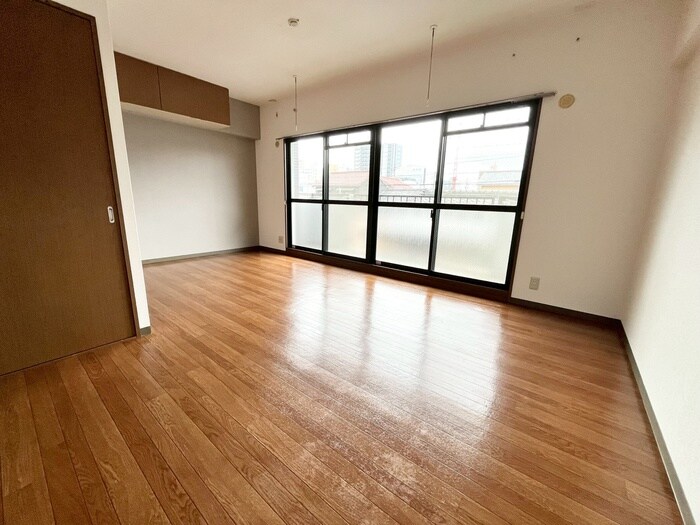 カ－サ・グラニ－レの物件内観写真