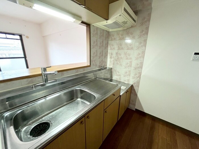 カ－サ・グラニ－レの物件内観写真