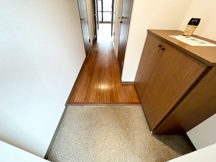 カ－サ・グラニ－レの物件内観写真