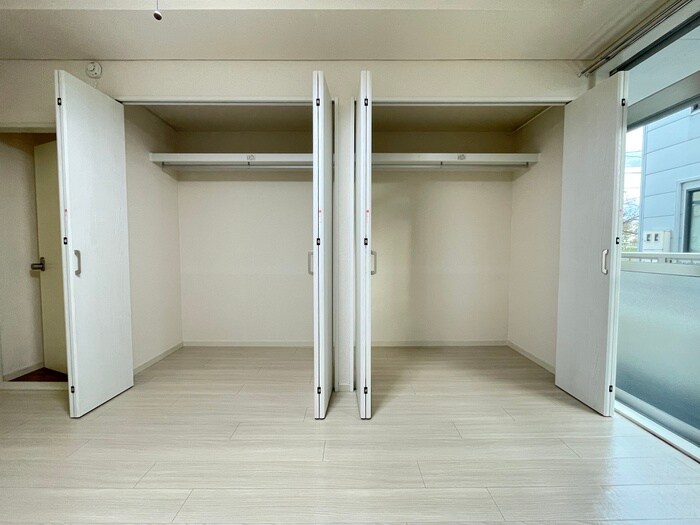 パ－クヴィラ五才美の物件内観写真