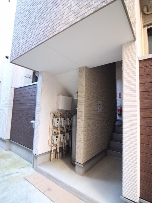 リヴェール森下の物件外観写真