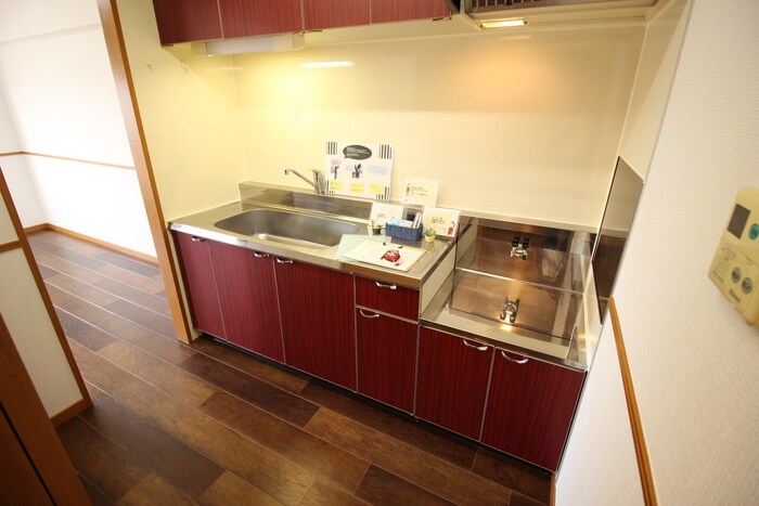 East Oneの物件内観写真