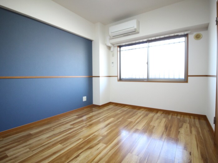 East Oneの物件内観写真