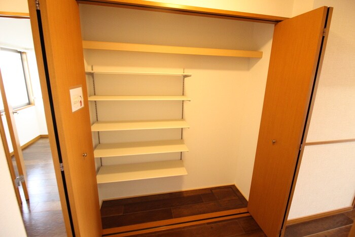 East Oneの物件内観写真