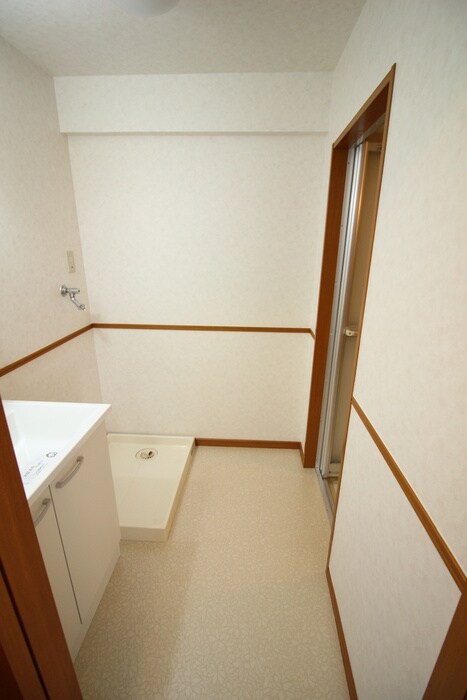 East Oneの物件内観写真