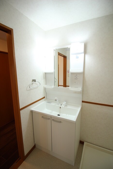 East Oneの物件内観写真