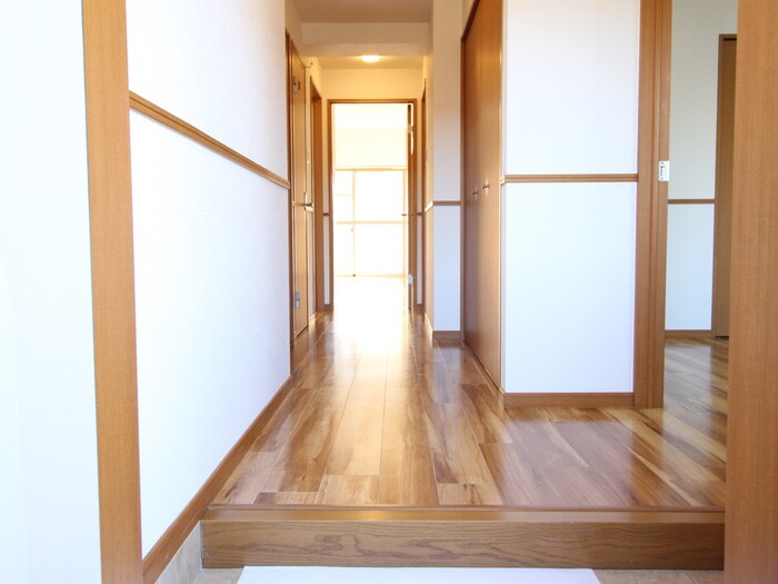 East Oneの物件内観写真