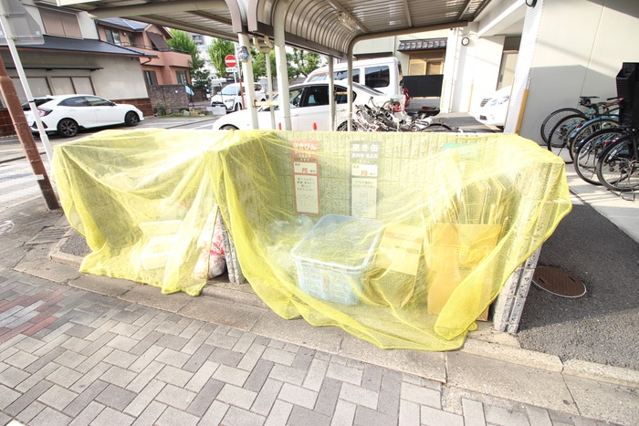 ア－スヒル東白壁の物件外観写真