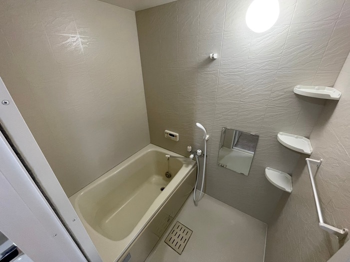 ア－スヒル東白壁の物件内観写真