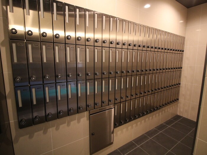 プレサンス栄ライズ(1405)の物件外観写真