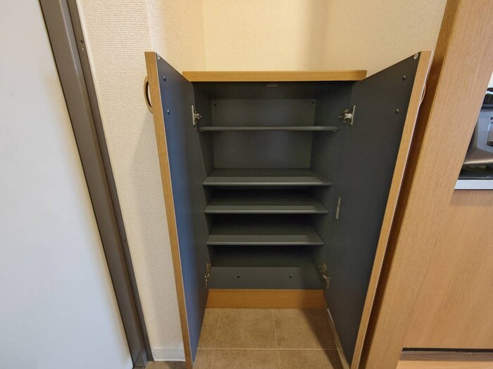 新栄サンハイツの物件内観写真