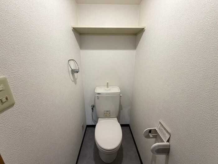 新栄サンハイツの物件内観写真