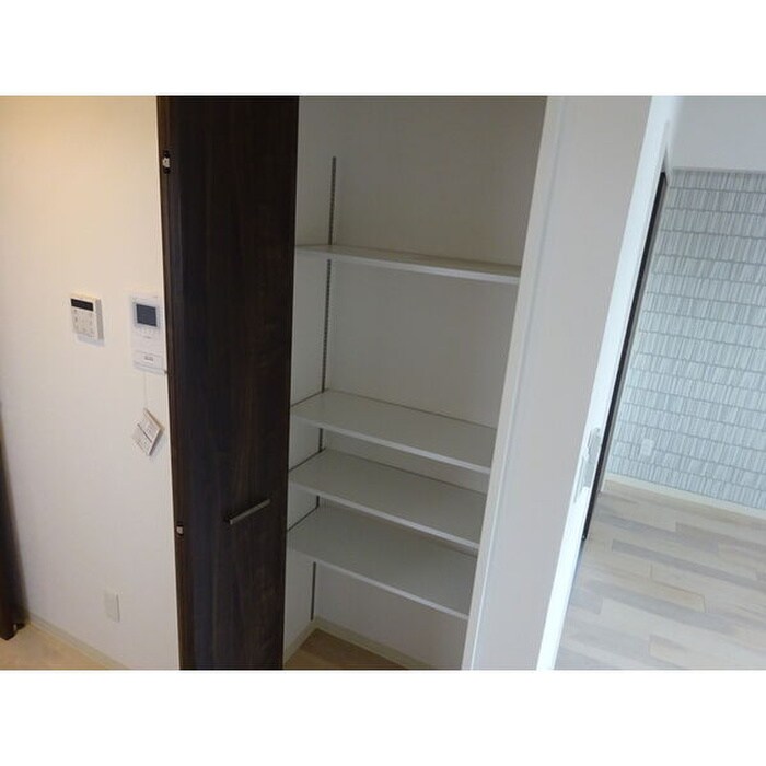 GRANDUKE新栄の物件内観写真