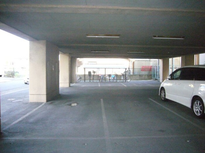 ラ・ポルトの物件外観写真