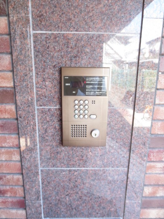 ポーロニア柳原の物件外観写真